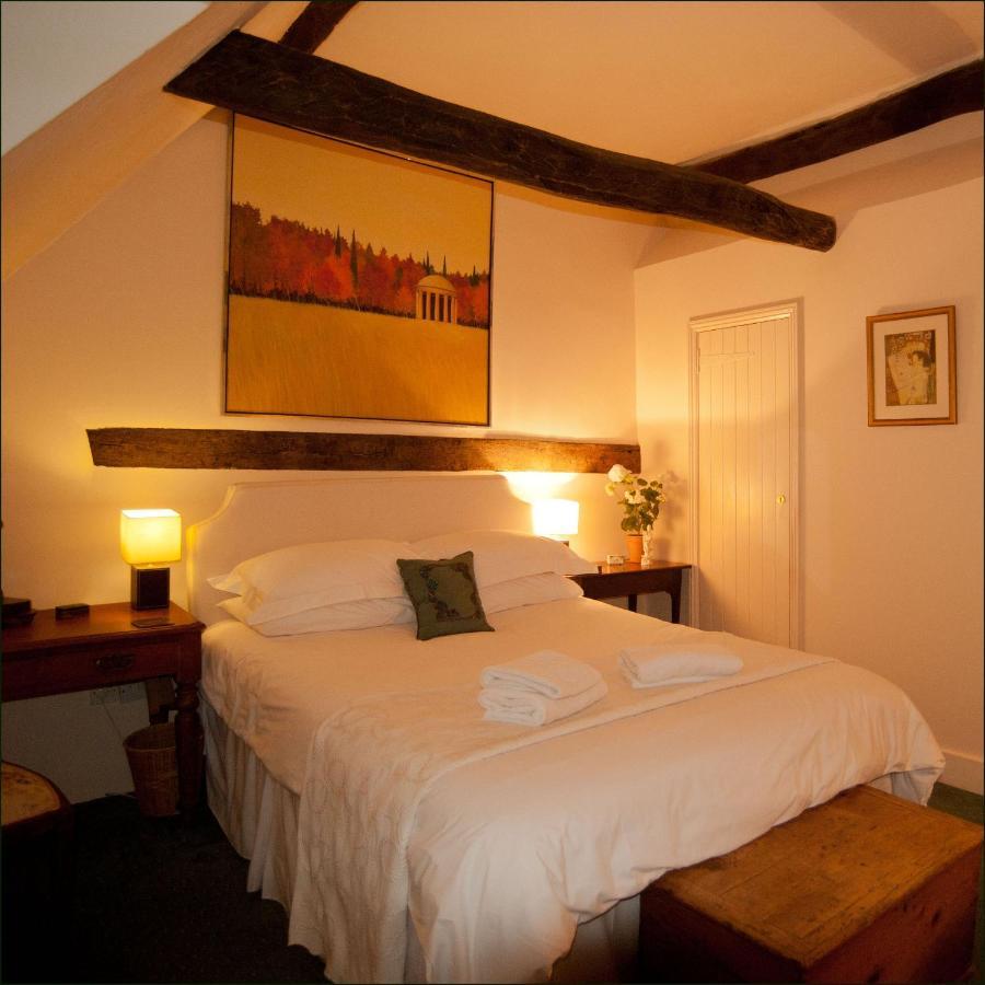 The Old Stables B&B Winslow Exterior photo